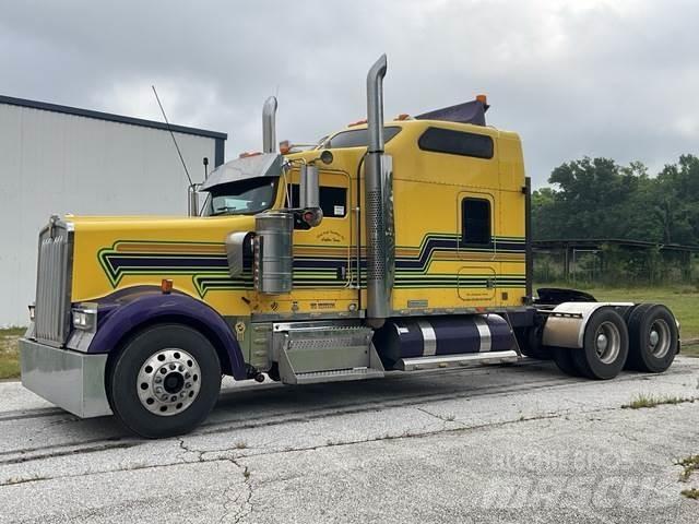 Kenworth W900 Tracteur routier