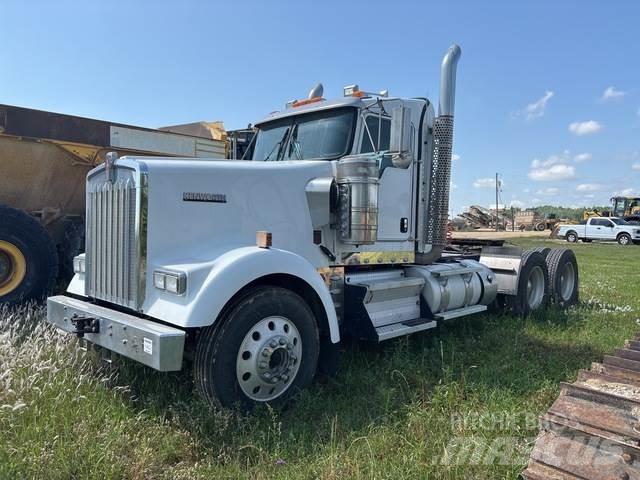 Kenworth W900 Tracteur routier