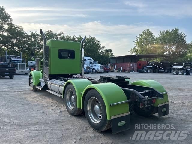 Kenworth W900 Tracteur routier