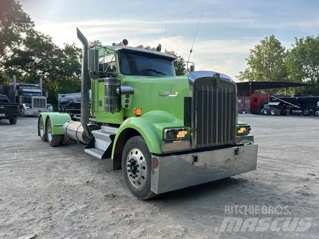 Kenworth W900 Tracteur routier