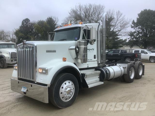 Kenworth W900 Tracteur routier