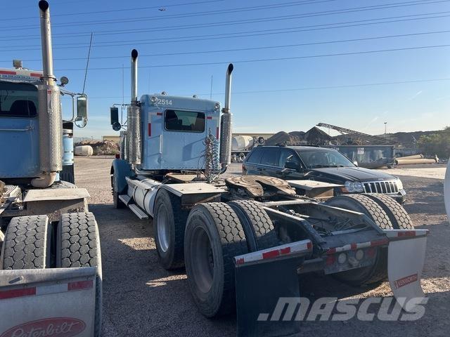 Kenworth W900B Tracteur routier