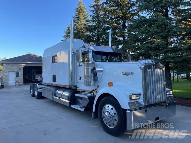 Kenworth W900L Tracteur routier