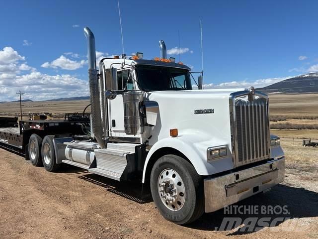 Kenworth W900L Tracteur routier