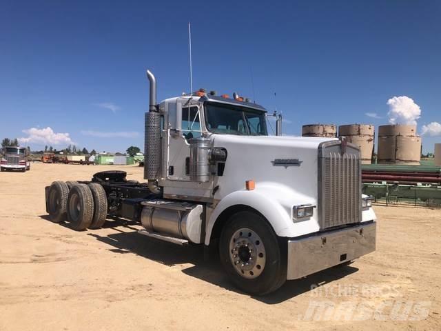 Kenworth W900L Tracteur routier