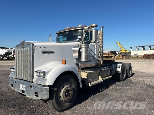 Kenworth W900L Tracteur routier