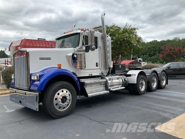 Kenworth W900L Tracteur routier