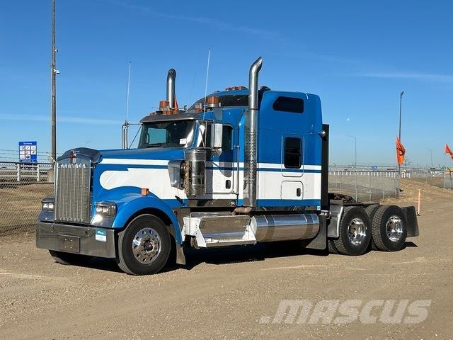 Kenworth W900L Tracteur routier