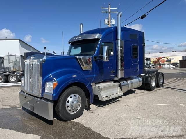 Kenworth W990 Tracteur routier