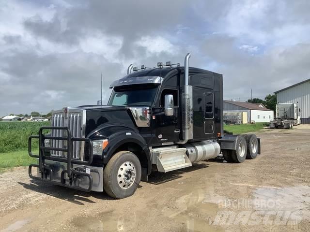 Kenworth W990 Tracteur routier