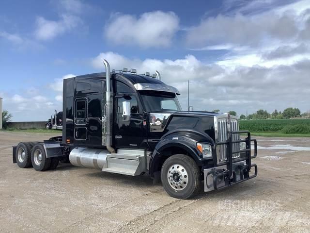 Kenworth W990 Tracteur routier