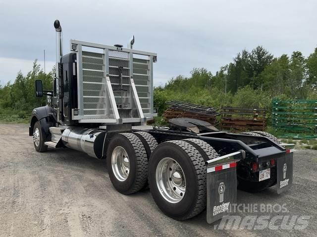Kenworth W990 Tracteur routier