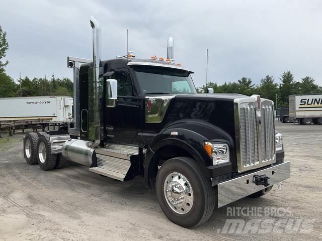Kenworth W990 Tracteur routier