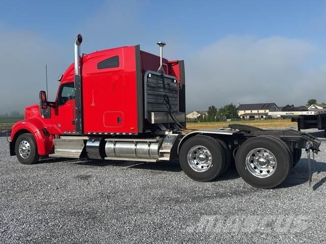 Kenworth W990 Tracteur routier