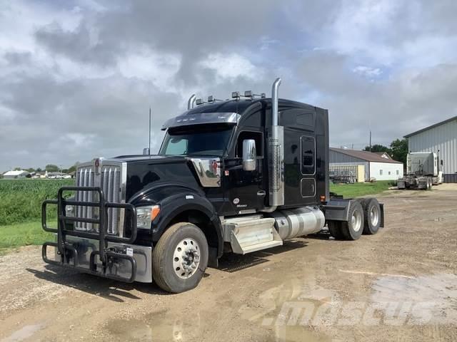 Kenworth W990 Tracteur routier