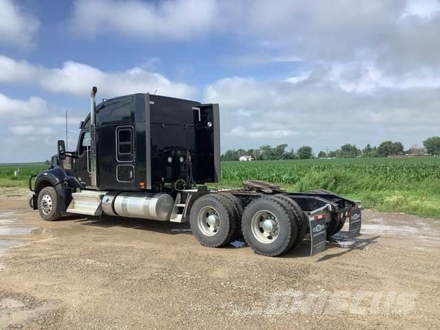 Kenworth W990 Tracteur routier