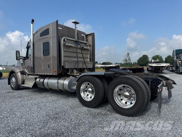 Kenworth W990 Tracteur routier
