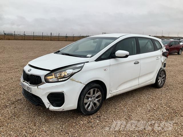 Kia Carens Voiture