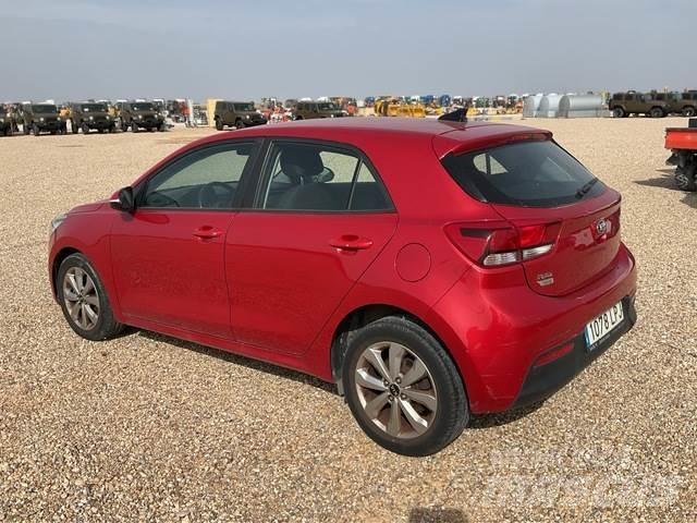Kia Rio Voiture