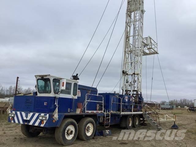 Kin-Rig NJX Camion foreuse