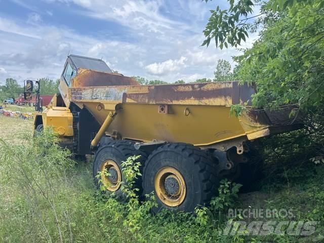 Komatsu  Tombereau articulé