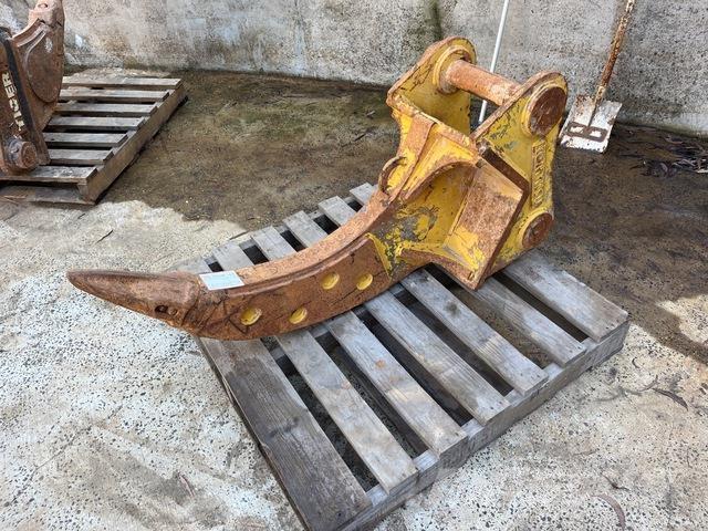 Komatsu  Scarificateur