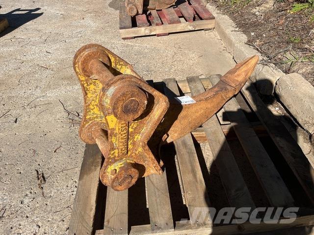 Komatsu  Scarificateur