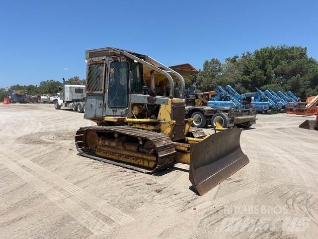 Komatsu D39P-1 Bouteurs sur chenilles