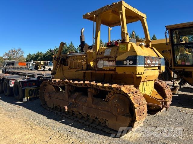 Komatsu D68E-1 Bouteurs sur chenilles