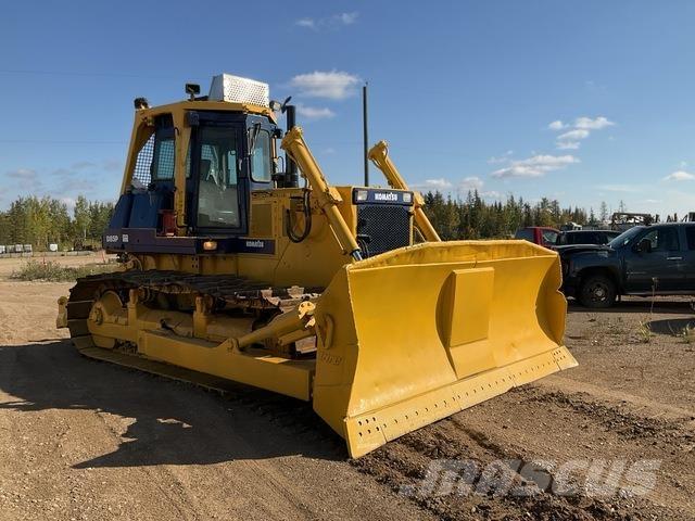 Komatsu D85P Bouteurs sur chenilles