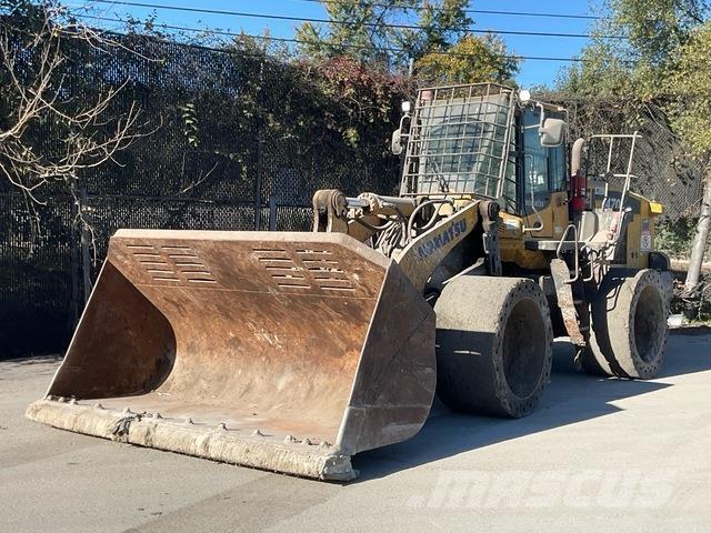 Komatsu WA470 Chargeuse sur pneus