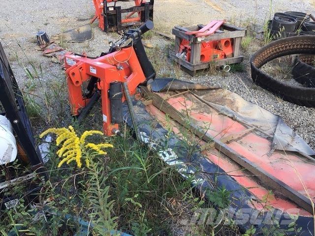 Kubota DM1024 Faucheuse