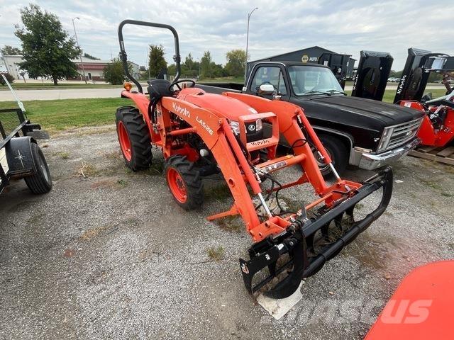 Kubota L3301D Micro tracteur