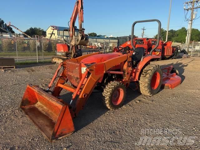 Kubota L3800 Micro tracteur