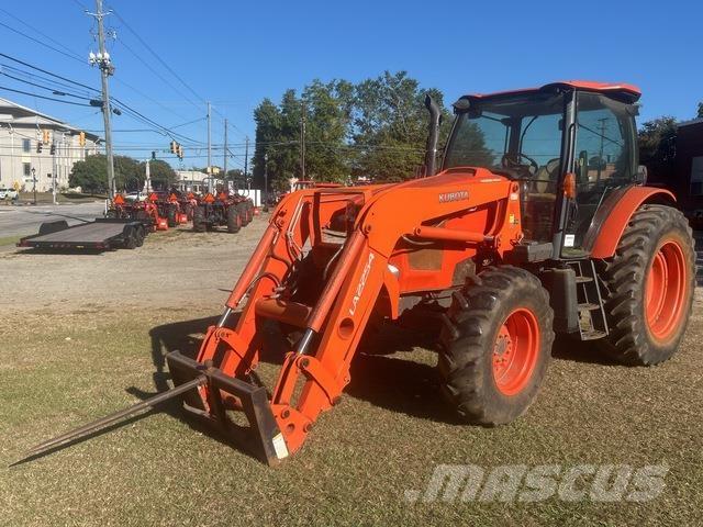 Kubota M135GX Tracteur