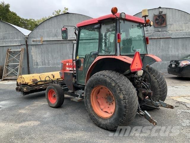 Kubota M4900 Tracteur