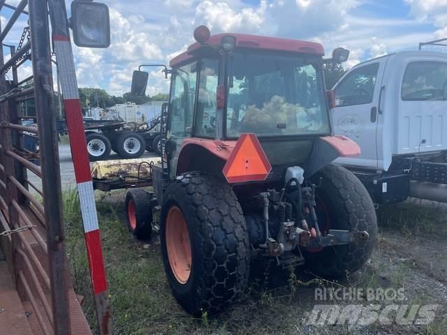 Kubota M5700 Balayeuses d'intérieur