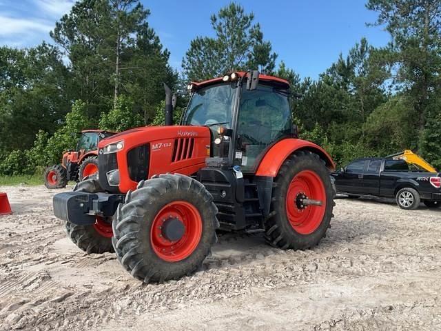 Kubota M7-132D Tracteur
