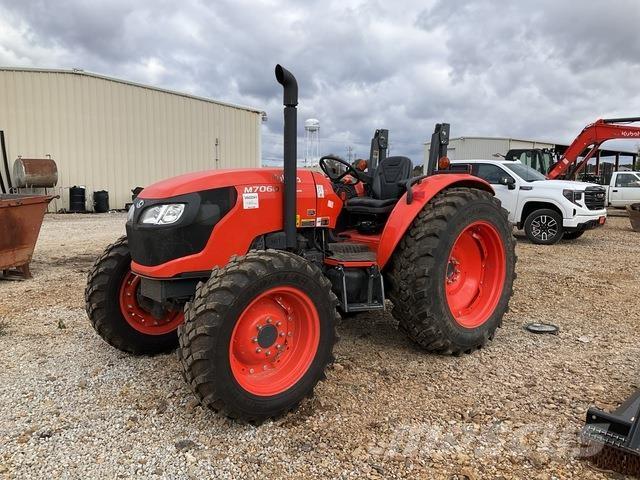 Kubota M7060HD Micro tracteur