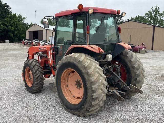 Kubota M9000 Tracteur