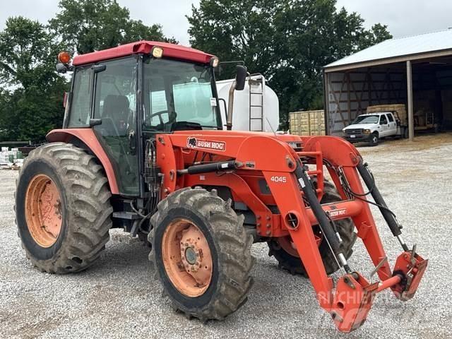 Kubota M9000 Tracteur