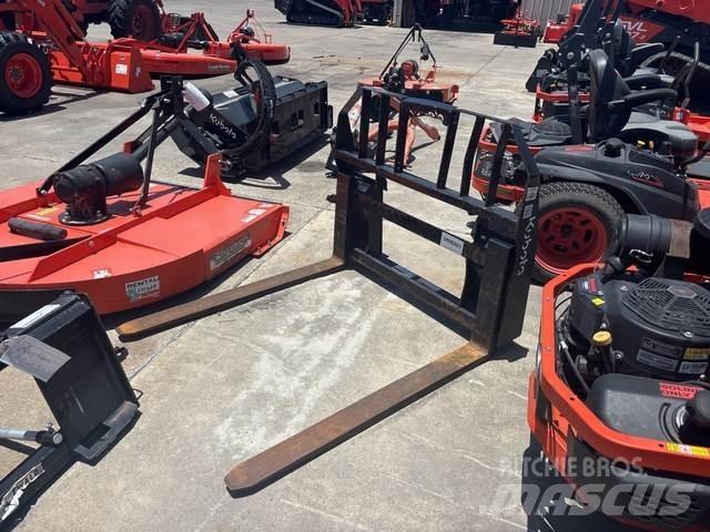 Kubota PFL4648 Construction - Autres