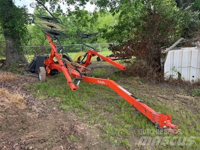 Kubota RA210CR Rateau faneur