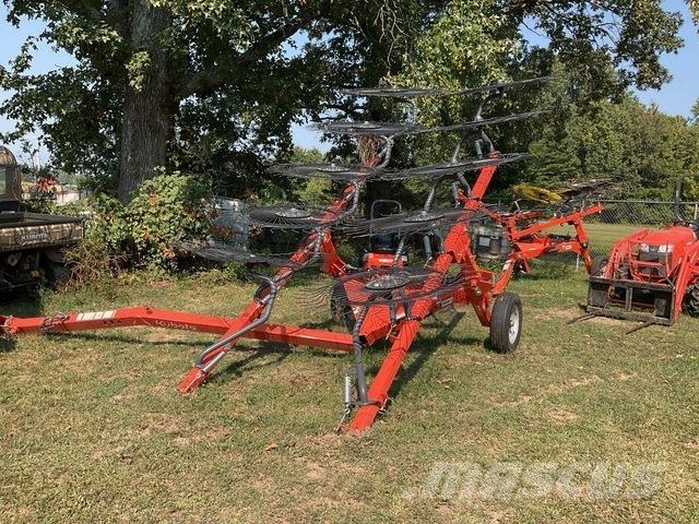 Kubota RA210CR Rateau faneur
