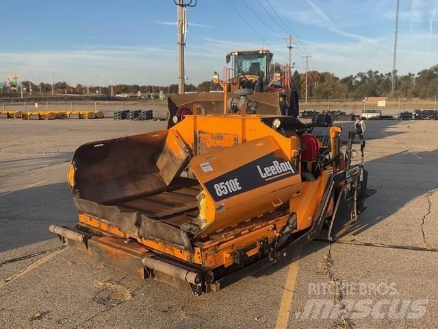 LeeBoy 8510E Finisseur