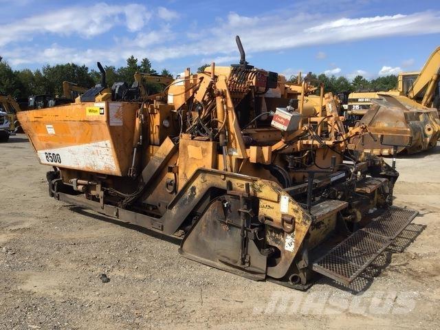 LeeBoy L8500T Finisseur