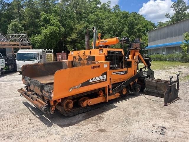 LeeBoy L8816 T Finisseur