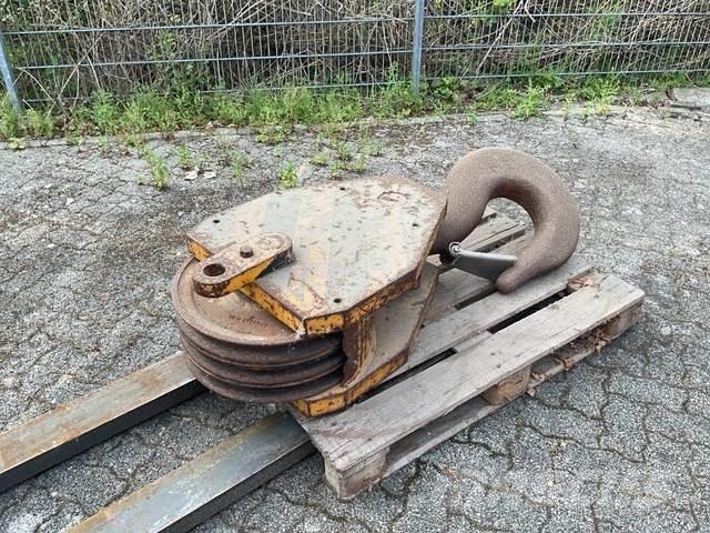 Liebherr  Accessoires et pièces pour grue