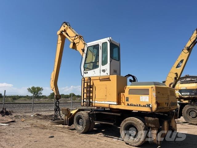 Liebherr A902 Pelle à déchets