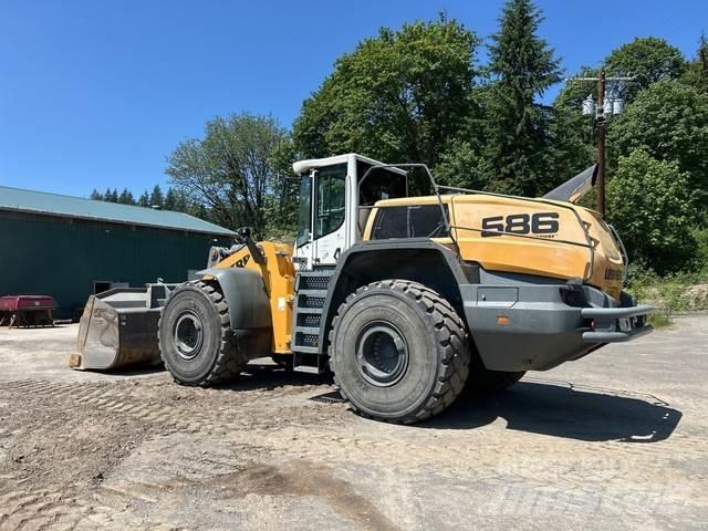 Liebherr L586 Chargeuse sur pneus